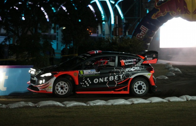 Los pilotos del Rally hicieron vibrar a la multitud en el Panal.
