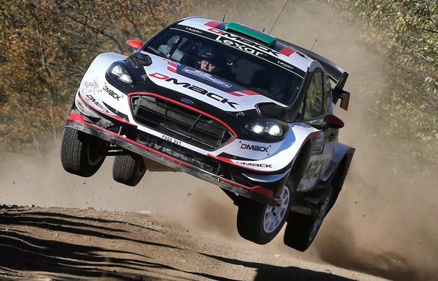 Evans se quedó con el Día 1 del Rally Mundial de Argentina.