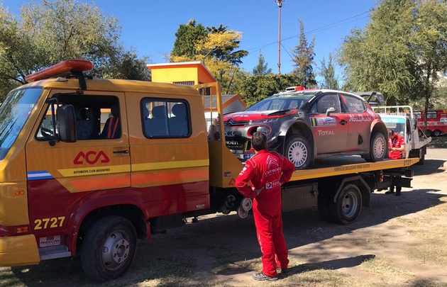Viernes negro para Citröen tras el accidente de Kris Meeke.