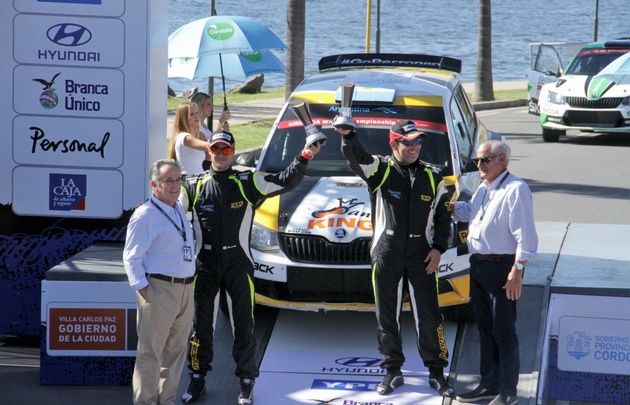 Alonso tuvo un gran desempeño en el Rally.