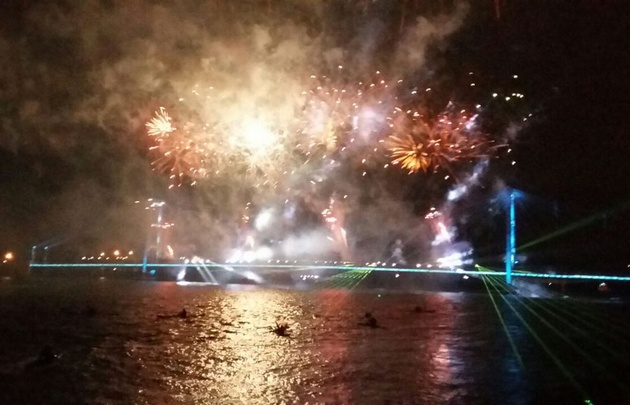 Unas 10.000 personas participaron de la inauguración del sistema LED.