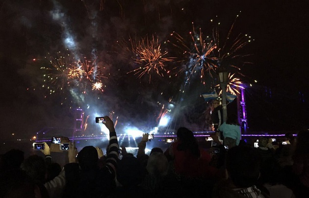 Unas 10.000 personas participaron de la inauguración del sistema LED.