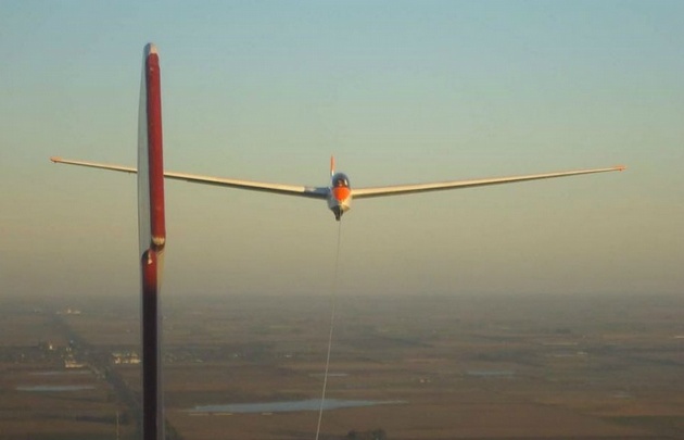 El vuelo sin motor, o vuelo a vela, un deporte que se consolida en Córdoba.