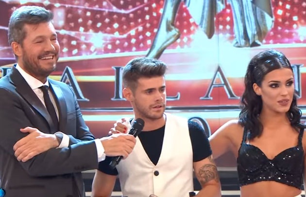 Gastón Sofritti y su novia debutaron en el baile pero no les fue muy bien. 