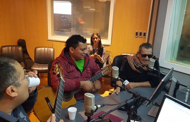 Cuti Carabajal en Viva la Radio.