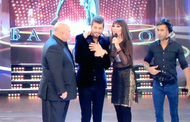 A Marcelo Tinelli se le cerró la garganta y le dejó la conducción a Moria Casán.