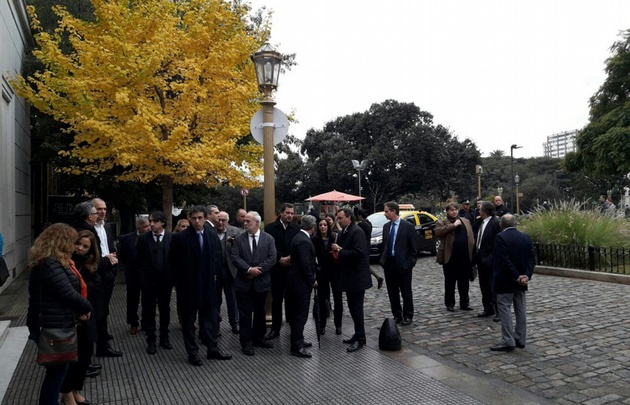 Familiares y diversas personalidades le dieron el último adiós a Herrera de Noble.