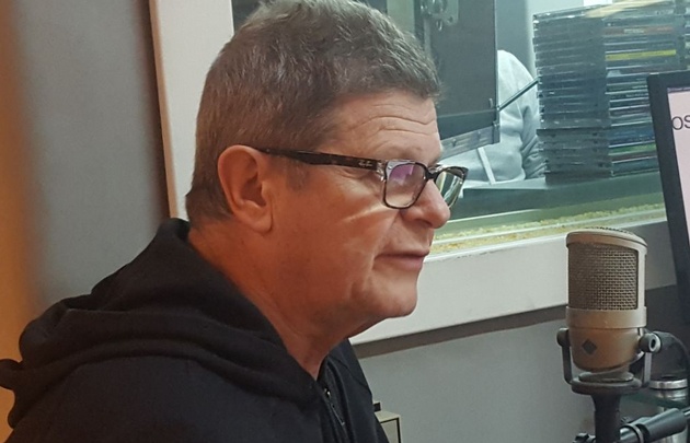 Gustavo Santaolalla en Juntos.