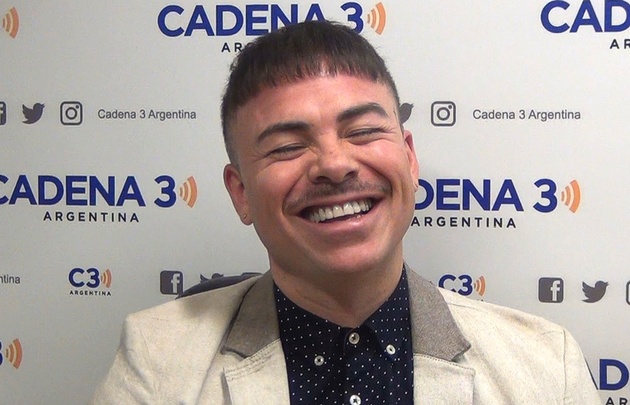 Cortita y al pie: Carli Jiménez.