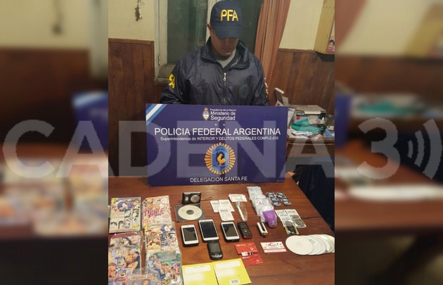 En los allanamientos se secuestraron celulares y películas pornográficas.