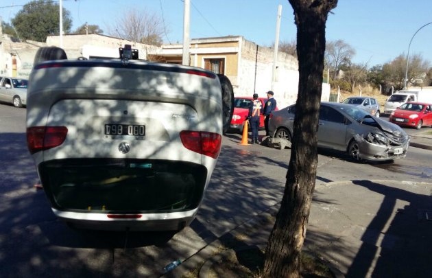 El accidente ocurrió en Marcelo T. de Alvear y Richardson.