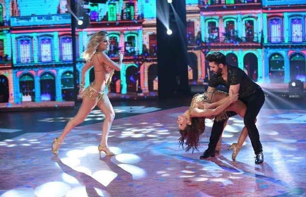 Pampita en la pista del Bailando 2017.
