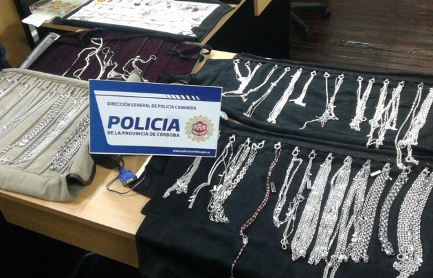 Asalto a una joyería de Alta Gracia.