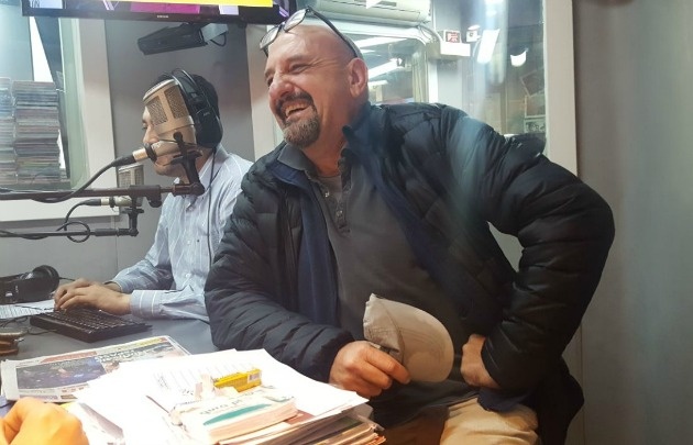 Puma Goity hace del Capitán Garfio en la obra. 