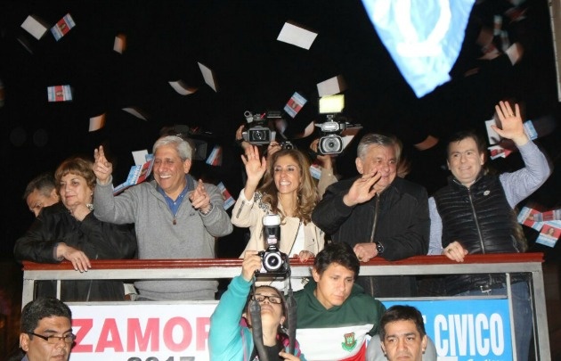 Claudia Ledesma Abdala de Zamora festejó el triunfo anoche. 