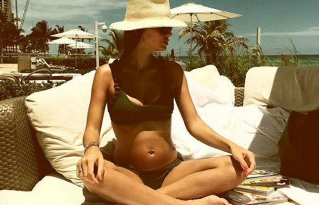 La "China" Suárez, feliz y conforme con su cuerpo.