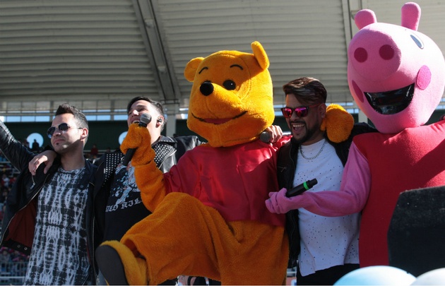 Chipote puso a bailar a todos en el Kempes.