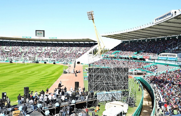 Chipote puso a bailar a todos en el Kempes.