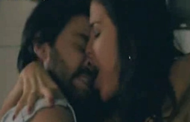 Peter Lanzani y Andrea Rincón en Un Gallo para Esculapio.