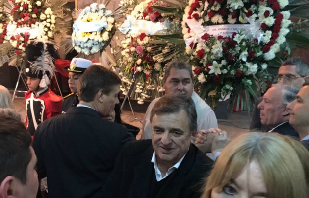 Negri, en el último adiós a Angeloz.