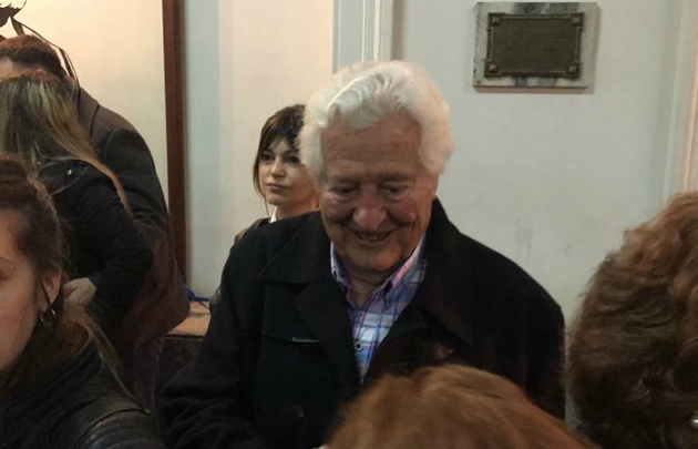 El vice de Angeloz, Edgardo Grosso, en el velorio.