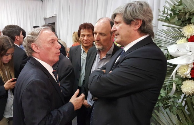 Despiden los restos de Angeloz en el Panal.