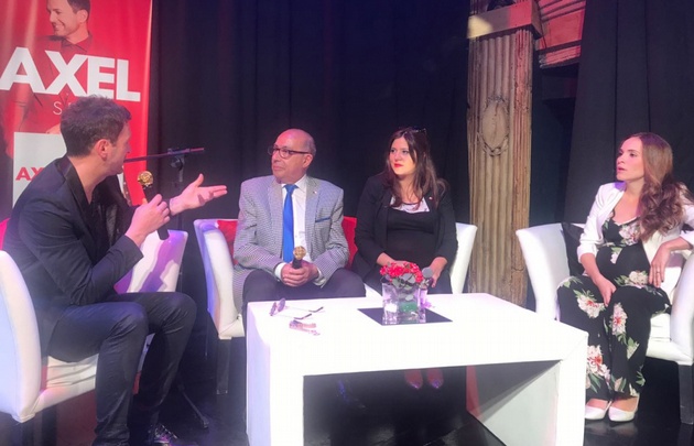 Axel, junto a Mario, Geo y Agus en Estudio Teatro.