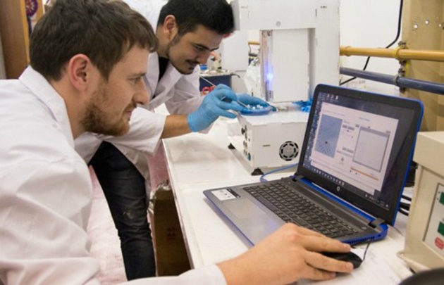 Desarrollaron una impresora 3D de medicamentos para la UNC