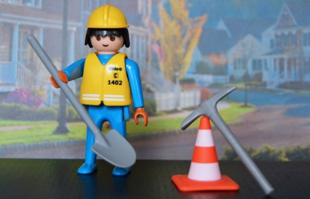 Dijo que jugaba frecuentemente con las piezas de Playmobil durante su infancia.