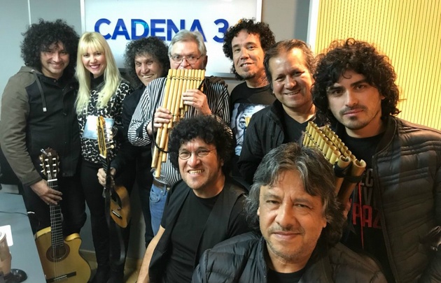 Illapu en Viva la Radio.