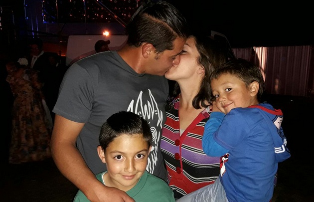 Sebastián y Natalia se conocieron en un show de Soledad y hoy tienen dos hijos.