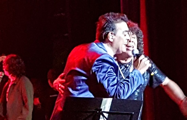 La Mona se sumó a los festejos de Ale Ceberio.