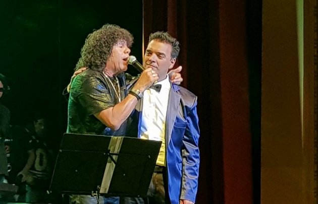 La Mona se sumó a los festejos de Ale Ceberio.