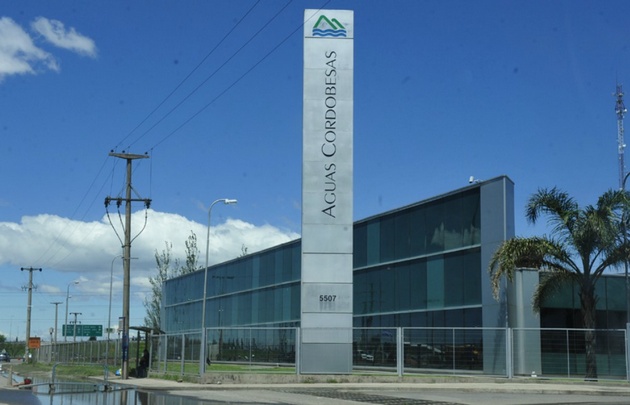 El ERSeP aplicó una sanción a Aguas Cordobesas por los cortes del 25 y 26 de octubre.