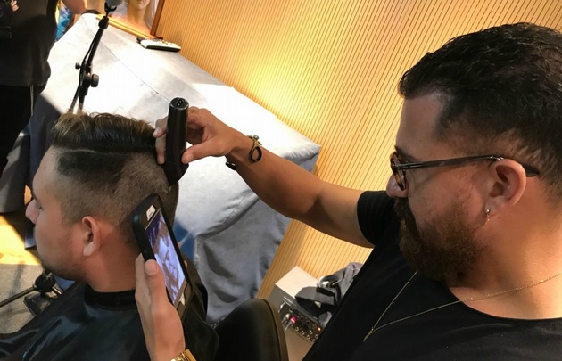 Anthony Reyes, el barbero de Maluma.