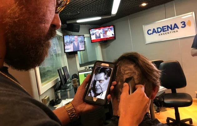 Anthony Reyes, el barbero de Maluma.