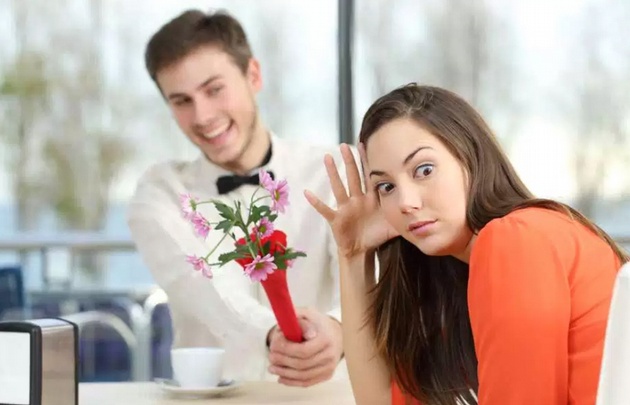 10 cosas que no deberías hacer en la primera cita.