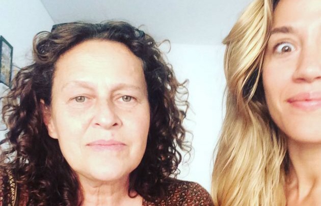 La madre de Jimena Barón se presentó a puro baile ante los familiares de su yerno.