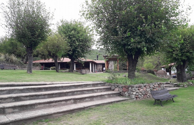 La Estancia Santa Gertrudis cuenta con diferentes instalaciones para pasar el día.