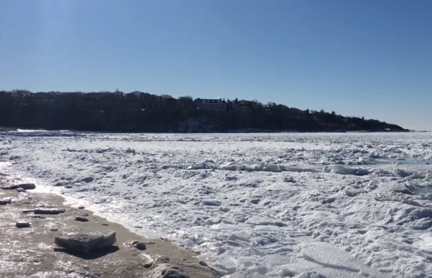 Mar congelado en Massachusetts.