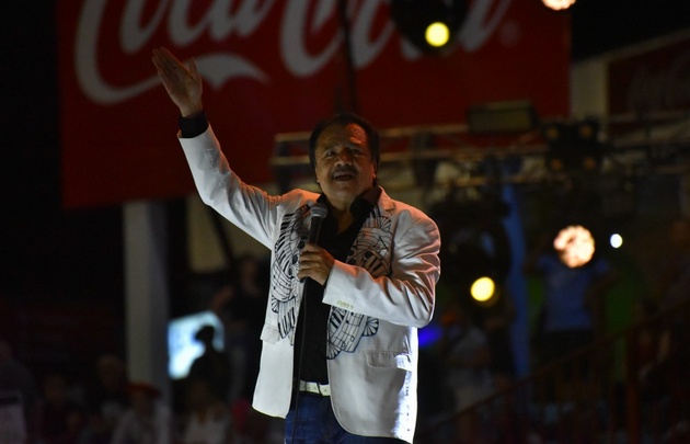 El Negro Videla y Bruna Monte innovaron con su show.