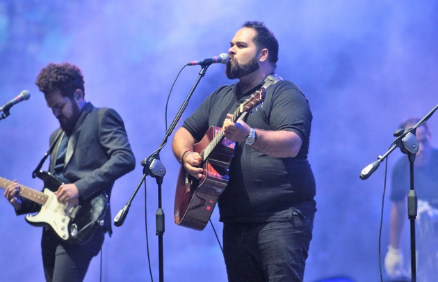 Los Huayra brillaron en el escenario Martín Fierro.