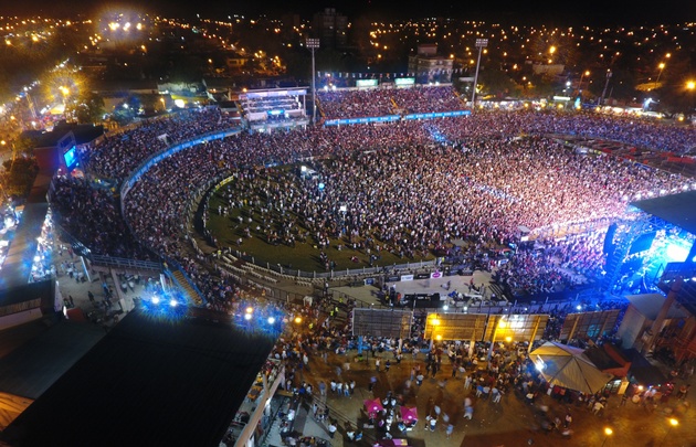 El show de Abel Pintos dejó postales para el recuerdo.