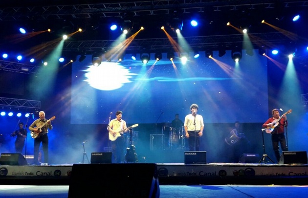 Los Carabajal cantaron por más de una hora.