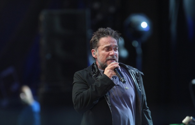 Los Fabulosos Cadillacs hicieron delirar al público en Villa María.