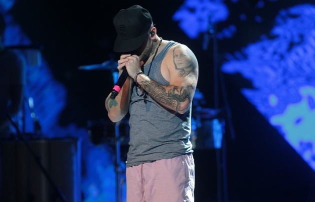 Sus letras con conciencia social llegaron al Festival Internacional de Peñas.