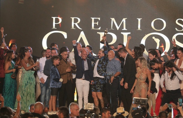 Bien Argentino en la entrega de los Premios Carlos.