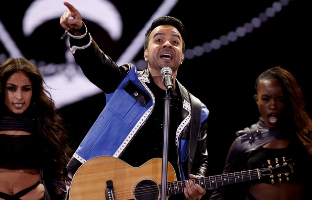 Luis Fonsi trajo sus baladas y su ritmo a Viña del Mar. (Agencia UNO)