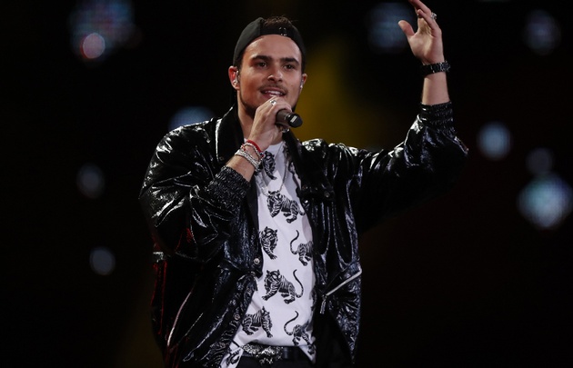 El cantante chileno hizo cantar a una multitud en la última noche (Agencia UNO). 