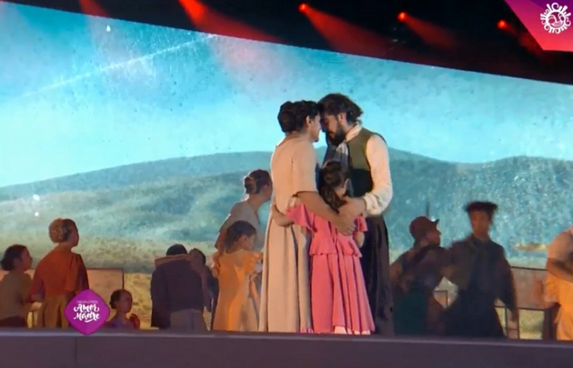 Un emotivo homenaje a la Difunta Correa fue el final de la Fiesta del Sol.